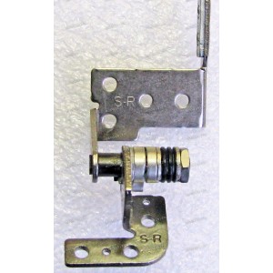 Петля правая Clevo M740 (p/n: 6-33-M74S1-01 SZS-R)