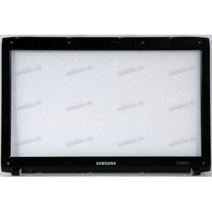 Верх. кр. рамка Samsung NP-R580-JS04RU, NP-R580-JT02RU (p/n: BA75-02454A) UNIT-HOUSING_LCD-FRONT;BREMEN-15M,SEC,PC