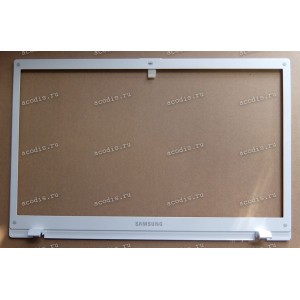 Верх. кр. рамка Samsung NP300V5A-S1DRU, NP305V5A-S08RU (p/n: BA75-03209B) серая Верх. кр. рамка Samsung NP300V5A-S1DRU, NP305V5A-S08RU (p/n: BA75-03209B) серая