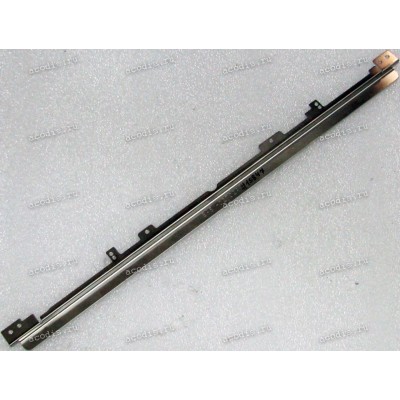Крепление матрицы верхнее Samsung NP-R50, NP-R55 (BA81-02702A)