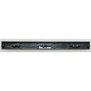 Заглушка петель центральная Asus TP300LA, TP300LD, TP300LJ, TP300UA (P/N 13NB05Y1P05111) Заглушка петель центральная Asus TP300LA, TP300LD, TP300LJ, TP300UA (P/N 13NB05Y1P05111)