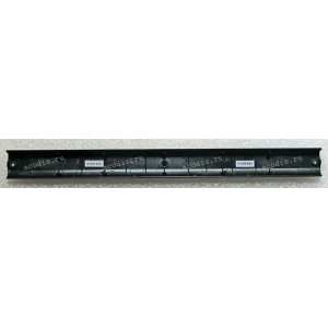 Заглушка петель центральная Asus TP300LA, TP300LD, TP300LJ, TP300UA (p/n 13NB05Y1P04111) black