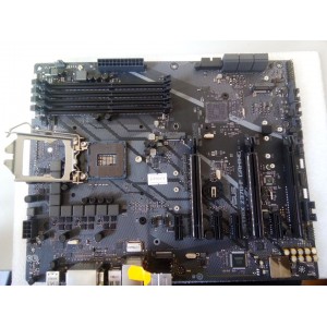 MB BAD - донор Asus ROG STRIX Z370-F GAMING REV. 1.01 (104192-01400-MB0V50-A02 0408) MSIP-REM-MSQ-ROGROGSTRIXZ370FG снят мост, погнуты контакты сокета, шатаются конденсаторы 