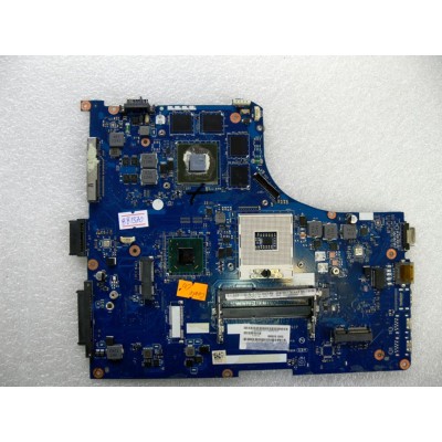 MB BAD - донор Lenovo IdeaPad Y500 QIQY6 D03 (?) QIQY6 LA-8692P REV:1.0, nVidia N13P-GT1-A2, 8 ЧИПОВ (?)
