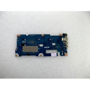 MB BAD - донор Asus UX330UAK MB._8G (90NB0CW0-R00040, (60NB0CW0-MB7000 (202)) UX330UA REV. 2.0, 4 ЧИПА K4E6E30 4EBEGCF - снято CPU 