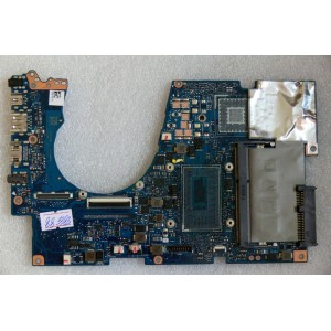 MB BAD - донор Asus UX303UB REV. 2.2., 8 чипов SK hynix H5TC4G83BFR 519A - снято CPU 