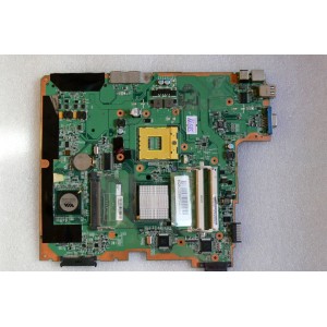 MB BAD - донор Fujitsu Siemens Amilo Pro V3515, 50-71142-45, LM10WMB VER: 0.6., VIA VT8237A