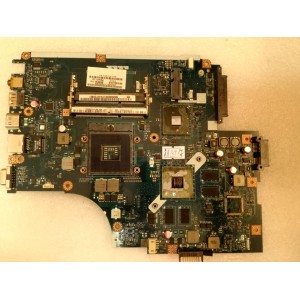 MB BAD - донор Acer Aspire 5742G PEW71 LA-5894P REV:1.0., nVidia N12P-GS-A1, Intel SLGZS BD82HM55, 8 чипов Hynix H5TQ1G63DFR - снято что-то