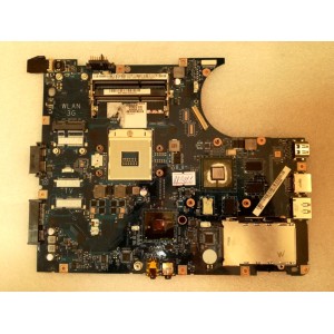 MB BAD - донор Lenovo IdeaPad Y550P NIWBA LA-5371P REV: 1.0., nVidia N10P-GS-A2, Intel SLGWN, 8 чипов Samsung K4W1G1645E-HC12 - снято что-то