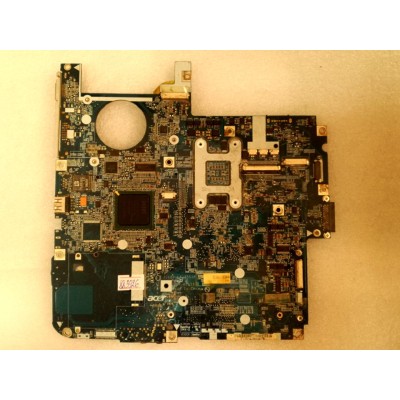 MB BAD - донор Acer Aspire 5315, 5715Z ICL50 LA-3551P REV: 3.0., Intel SLA5V LE82GL960, Intel SLB9A NH82801HBM - снято что-то