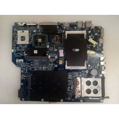 MB BAD - донор Asus A7G 08-27AG0020W REV. 2.0., Intel SL7W6 FW82801FBM, ATI 216PLAKB26FG AMD Mobility Radeon X1600, Intel SL8G3 NQ82915PM, 4 чипа Samsung K4J553230F - снято что-то