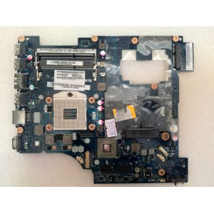 MB BAD - донор Lenovo IdeaPad G570 PIWG2 D06 PIWG2 LA-6753P REV:1.0, Intel SLJ4P BD82HM65, ATI 216-0774207, 4 чипа Samsung K4W1G1646E-HC12