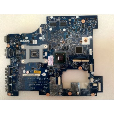 MB BAD - донор Lenovo IdeaPad G570 PIWG2 D06 PIWG2 LA-6753P (11S90000028Z, 11S102500133Z) LA-6753P REV: 1.0., Intel SLJ4P BD82HM65, ATI 216-0774207, 4 чипа Samsung K4W2G1646C-HC12