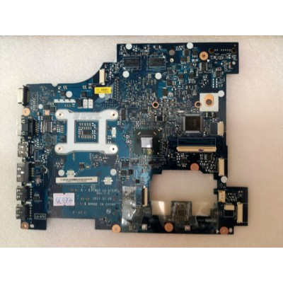 MB BAD - донор Lenovo IdeaPad G570 PIWG2 D06 PIWG2 LA-6753P (11S11013648Z, 11S102500101Z) LA-6753P REV: 1.0., Intel SLJ4P BD82HM65, ATI 216-0774207, 4 чипа Samsung K4W2G1646C-HC12