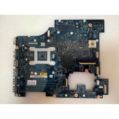 MB BAD - донор Lenovo IdeaPad G570 PIWG2 D06 PIWG2 LA-6753P (11S11013648Z) LA-6753P REV: 1.0., ATI 216-0774207, 4 чипа Hynix H5TQ2G63BFR - снято что-то