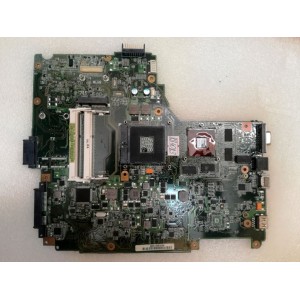 MB BAD - донор Asus N61JV MB_0M (90R-NYKMB1000Y, 60-NYKMB1100-B0B) N61JV REV. 2.0., nVidia N11P-GV1-A3, Intel SLGZS BD82HM55, 8 чипов Samsung K4W1G1646E-HC12 - снято что-то