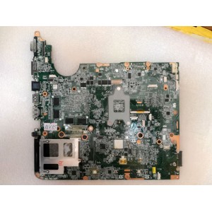 MB BAD - донор HP Pavilion dv6-1000 (31UT1MB0040) DAUT1AMB6D0 REV:D, ATI 216-0729042, AMD 215-0674034, AMD 218S7EBLA12FG, 8 чипов Samsung K4W1G1646D-EC15 - снято что-то