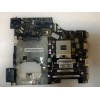 MB BAD - донор Lenovo IdeaPad G570 PIWG2 D06 PIWG2 LA-6753P (11S11013569Z, 11S102500019Z) LA-6753P REV: 1.0., Intel SLJ4P BD82HM65, ATI 216-0774207, 4 чипа Samsung K4W2G1646C-HC12 - снято что-то