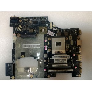 MB BAD - донор Lenovo IdeaPad G570 PIWG2 D06 PIWG2 LA-6753P (11S11013569Z, 11S102500019Z) LA-6753P REV: 1.0., Intel SLJ4P BD82HM65, ATI 216-0774207, 4 чипа Samsung K4W2G1646C-HC12 - снято что-то