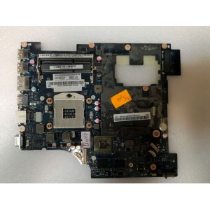 MB BAD - донор Lenovo IdeaPad G570 PIWG2 D06 PIWG2 LA-6753P (11S11013648Z, 11S102001065Z) LA-6753P REV: 1.0., Intel SLJ4P BD82HM65, ATI 216-0774207, 4 чипа Hynix H5TQ2G63BFR - снято что-то