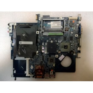 MB BAD - донор Acer Aspire 5110, 5111, 5112, 5113 HCW50 LA-3151P REV: 2A, ATI 218S4RBSA12G IXP460 SB460, ATI 215NSA4ALA12FG, ATI 216PNAKA13FG, 4 чипа Hynix HY5PS561621A - снято что-то