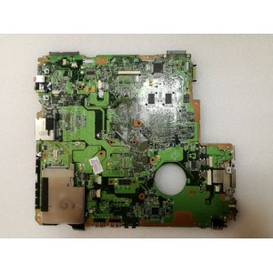 MB BAD - донор RoverBook Pro 550 wh () PTB50, PTB50MB VER:0.6, 50-71163-25, nVidia NF-430-N-A3, nVidia NF-SPP-100-N-A2, nVidia GF-G07400-B-N-A3, 4 чипа Hynix HY5PS561621A - снято что-то