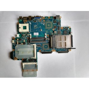 MB BAD - донор Toshiba Qosmio G10 (FNMSY1 A5A001276) Intel SL752 RG82855PM, 4 чипа HYNIX HY5DU573222 - снято южный мост, GPU