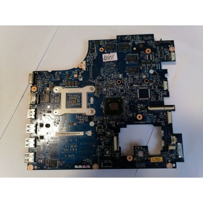MB BAD - донор Lenovo IdeaPad G770 PIWG4 D07 (11S11013582Z) PIWG4 LA-6758P REV:1.0, AMD 216-0810005, Intel SLJ4P BD82HM65, 8 чипов Samsung K4W2G1646C-HC12