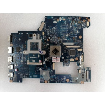 MB BAD - донор Lenovo IdeaPad G585 QAWGE (11S90000580Z) QAWGE LA-8681P REV:1.0, AMD 218-0755113, AMD EM1200GBB22GV E1-1200 - снято CPU