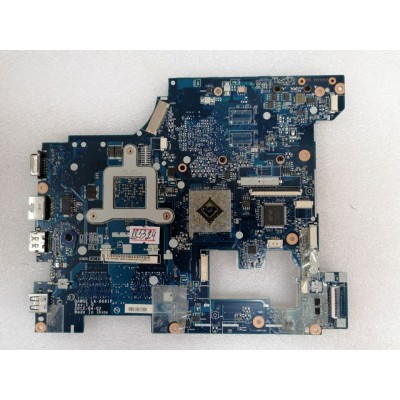MB BAD - донор Lenovo IdeaPad G585 QAWGE QAWGE LA-8681P REV:1.0, AMD 218-0755113, AMD EM1200GBB22GV E1-1200 - снято CPU