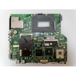 MB BAD - донор Asus A7C MAIN_BD._0M/PENRYN/NB9/AS R2.1(V256M-INF) (EN*63297) (60-NLKMB1000-C51) A7S P/N:08G27AC0021I REV:2.1, Intel SL8YB NH82801GBM, ATI 216PUAVA12FG, Intel SL8Z4 QG82945PM, 4 чипа Qimonda HYB18T256161BF-25