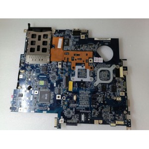 MB BAD - донор Acer Aspire 5110, 5111, 5112, 5113 HCW5 (MB.AG202.002) HCW50 LA-3151P REV: 2A, ATI XPRESS 215NSA4ALA12FG, 4 чипа Hynix HY5PS561621A FP-25