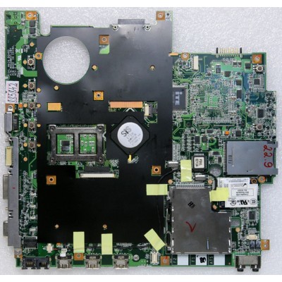 MB BAD - донор Asus F5VL MB. P/N: 08G2005FL20V REV: 2.0, ATI 216PVAVA12FG, SIS 671DX, SIS 968, 4 чипа Qimonda HYB18T256161BF-25