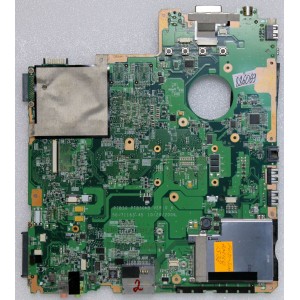 MB BAD - донор Fujitsu Amilo PA1538 PTB50 PTB50MB (50-71163-45) VER: 0.6, nVidia GF-G07400-B-N-A3, nVidia NF-430-N-A3, nVidia NF-SPP-100-N-A2, 4 чипа Hynix HY5PS561621A FP-25