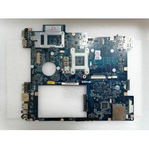 MB BAD - донор Lenovo IdeaPad Y570 PIQY1 D45 (11S11013476Z) PIQY1 LA-6882P REV:1.0., nVidia N12P-GT1-A1, Intel, 8 чипов Hynix H5GQ1H24AFR T2L 115A