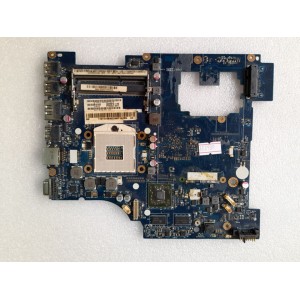 MB BAD - донор Lenovo IdeaPad G570 PIWG2 D06 (11S11013648Z) PIWG2 LA-6753P REV:1.0., ATI 216-0774207, 4 чипа SAMSUNG K4W2G164C-HC12 143
