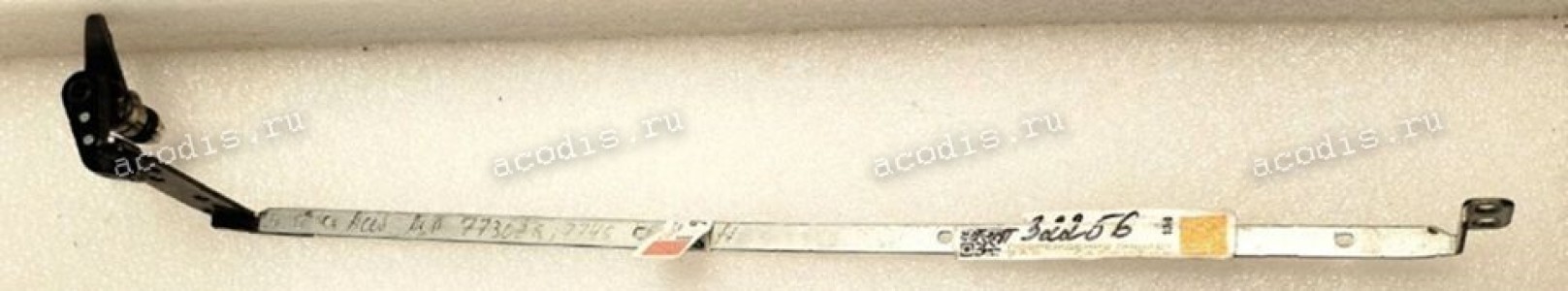 Петля левая Acer Aspire 7730ZG, 7745 (FBZYB005010, 100413 A32)