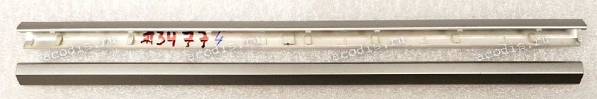 Заглушка нижняя верхней крышки Гравитон Н14И-Т, Machenike MachCreator 14 Intel Gen 11 MC-14i511320HF60HSM00RU, MC-14i711390HF60HSM00RU, ThundeRobot 14 серебристая