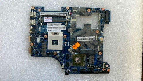 MB BAD - донор Lenovo IdeaPad G580 QIWG5_G6_G9 LA-7981P (11S90001747ZZ0MP2AE6T0 AD) QIWG5_G6_G9 LA-7981P REV:1.0, nVidia N13P-GLR-A1 36N3JV 1236A1 PKP711.02V, 8 ЧИПОВ Samsung 237 K4W2G1646E-BC11 E2F03997