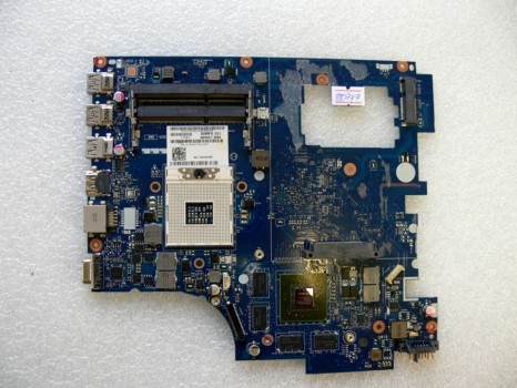 MB BAD - донор Lenovo IdeaPad G780 QIWG7 D09 (?) QIWG7 LA-7983P REV:1.0, nVidia N13P-GLR-A1, 8 ЧИПОВ Samsung K4W2G1646E-BC11