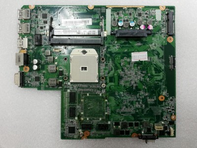 MB BAD - донор Lenovo IdeaPad Z585 Quanta LZ3C (11S90000910Z) DALZ3CMB8E0 REV:E, 8 ЧИПОВ Samsung K4W2G1646E-BC11 - снято GPU