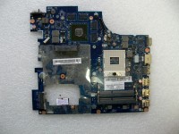 MB BAD - донор Lenovo IdeaPad G780 QIWG7 D09 (11S90001554S) QIWG7 LA-7983P REV:1.0, 2012-03-02, nVidia N13P-GLR-A1, 8 ЧИПОВ Samsung K4W2G1646E-BC11
