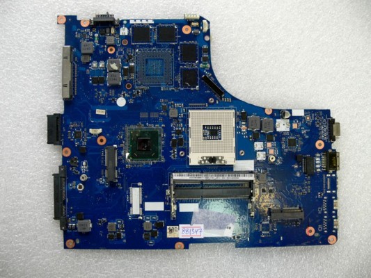 MB BAD - донор Lenovo IdeaPad Y500 MB_01 (?) QIQY6 LA-8692P REV:1.0, 8 ЧИПОВ Samsung K4W20325FD-FC04