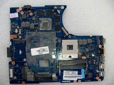 MB BAD - под восстановление (возможно даже рабочая) Lenovo IdeaPad Y580 QIWY4 D22 (11S90001314Z) QIWY4 LA-8002P REV:1A, nVidia N13E-GE-A2, 8 ЧИПОВ Samsung K4G20325FD-FC04