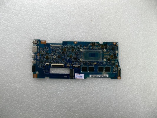 MB BAD - донор Asus UX330UAK MB._8G (90NB0CW0-R00030, 60NB0CW0-MB5100 (200)) UX330UA REV. 2.0, 4 чипа Micron7GB47 D9SSF MT52L512M32D2PF-107 WT:B - снято CPU