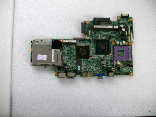 MB BAD - донор Fujitsu-Siemens Amilo Pi 3540 (37GF50000-C0) F50IXX REV:C, Intel SLB8Q AF82801IBM, SLB97 AC82PM45, nVidia G98-730-U2, 2 ЧИПА Samsung K4J103240Q-HC14