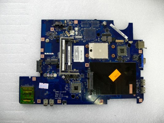 MB BAD - донор Lenovo IdeaPad G555, NAWA2 L04 (71FK1238104A, FRU 11011957) NAWA2 LA-5972P REV:1.0, AMD 216-0752001, AMD SOUTHBRIDGE 218-088017