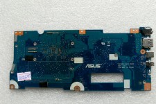 MB BAD - донор Asus UX330UA MB._8G (90NB0CW0-R00010, 60NB0CW0-MB4010 (202)) UX330UA REV. 2.0, 4 чипа SEC 622 K4E6E30, снято CPU