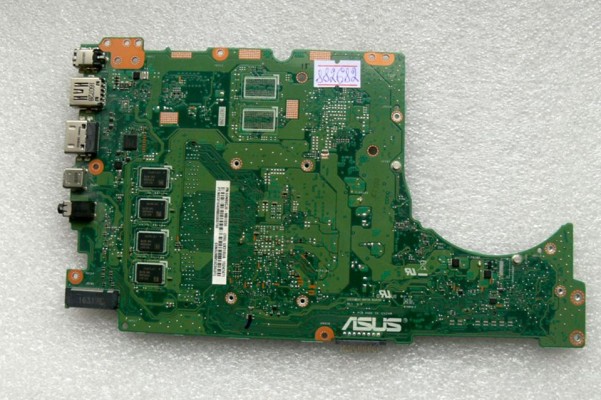 MB BAD - донор Asus UX310UA MB._4G (90NB0CJ0-R00040, 60NB0CJ0-MB1030 (206)) UX310UV REV. 2.0, 4 чипа SEC 634 K4A4G08, 4 чипа SEC 637 K4A4G08, снято CPU, GPU