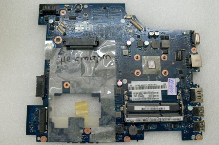 MB BAD - донор Lenovo IdeaPad G475 PAWGC U16 (11S11013871Z) PAWGC LA-6755P REV:1.0., AMD CMC50AFPB226T, 218-0792006 - снято GPU MB BAD - донор Lenovo IdeaPad G475 PAWGC U16 (11S11013871Z) PAWGC LA-6755P REV:1.0., AMD CMC50AFPB226T, 218-0792006 - снято GPU